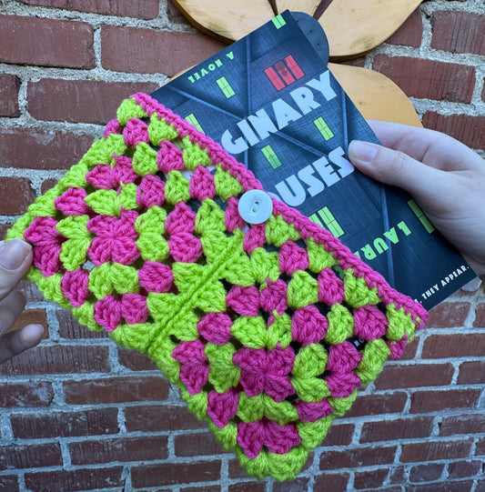 Granny Square Book Sleeve