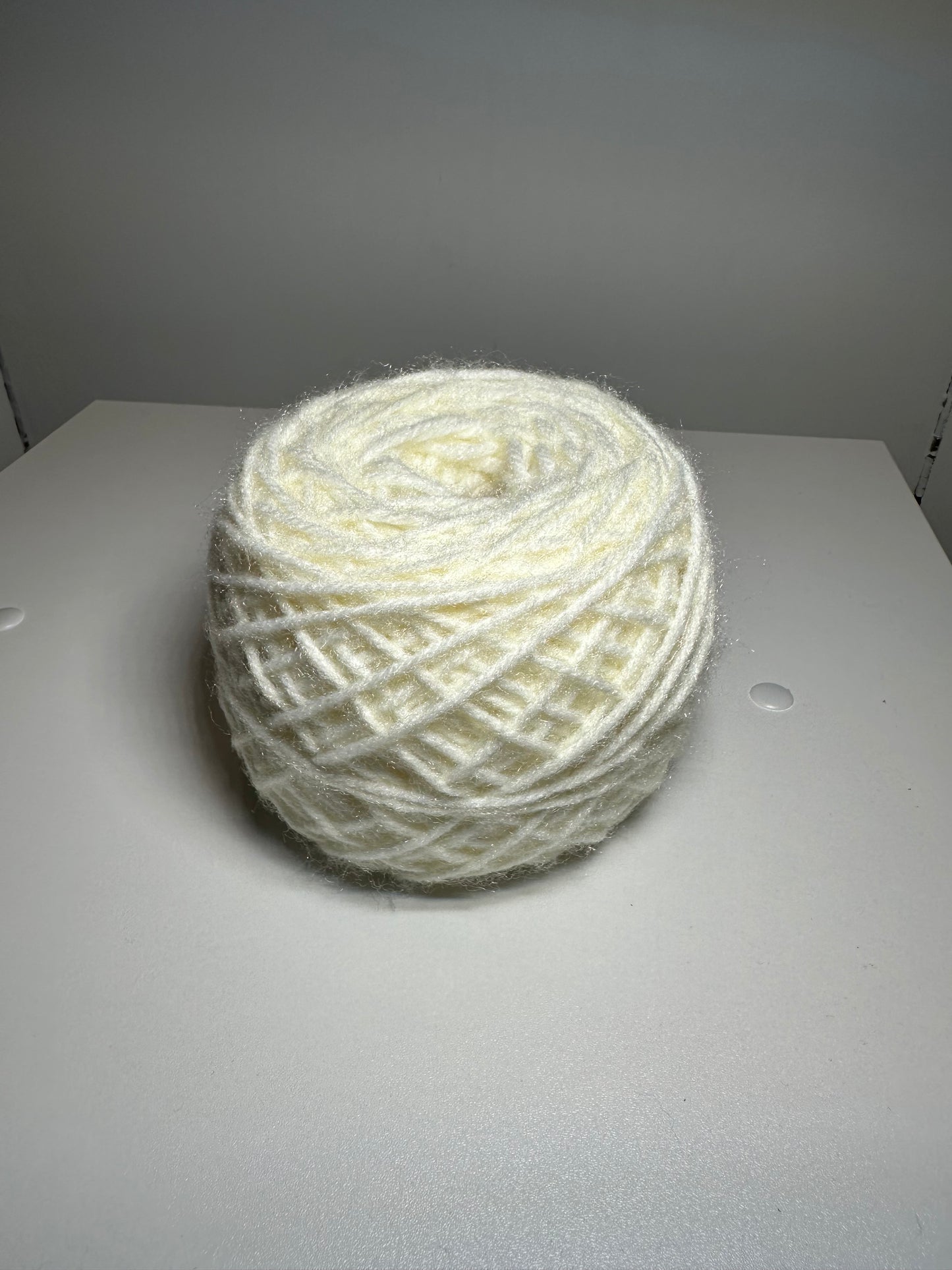 White Second Hand Yarn