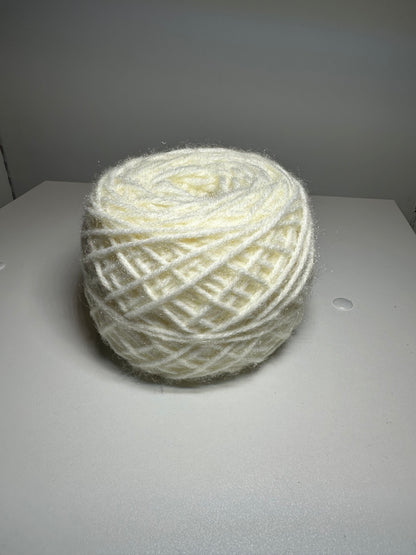 White Second Hand Yarn