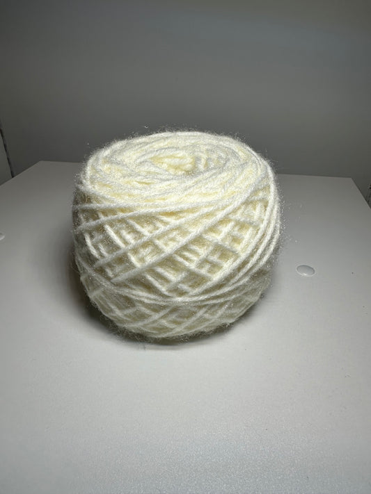 White Second Hand Yarn
